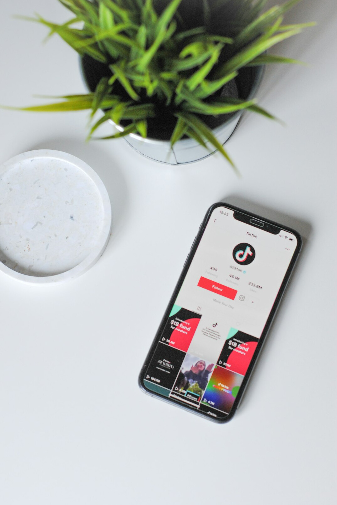 modern insurance app